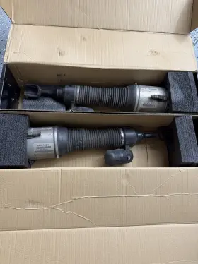 4w0616040b Bentley 2014-2018 Flying Spur Awd Right Pass Front Air Strut Shock Absorber Oem