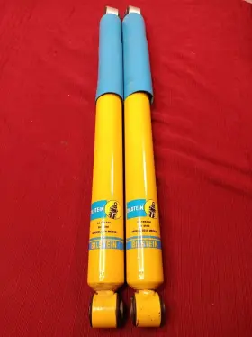 24-196444 Bilstein B6 4600 Rear Shocks Chevy Gmc Silverado Sierra 2500 3500 Hd