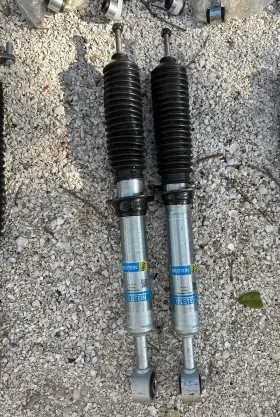 24-232173 Bilstein 5100 Front Shock Absorbers 07-21 Toyota Tundra 0-2.5 Inch Lift Set Of 2 75