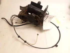 526.gm6n15 Cadillac Rear Electronic Air Compressor For Xts 2015