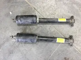 10302855-24306 Chevrolet 2005-2013 Corvette C6 Front Shock Pair Soft Ride