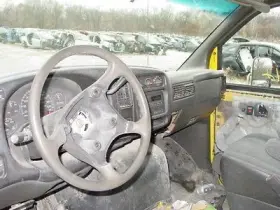 510-01932l Chevrolet Truck Driver Left Front Knee Fits 91-00 2500 Pickup 15633