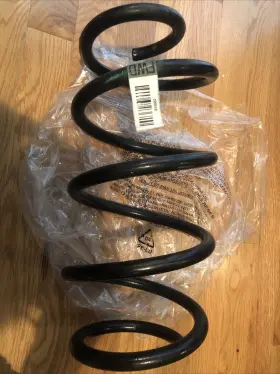Bb53-5310-ac Ford Right Left Front Coil Spring 2015 Explorer Fwd 2011-2018 2019