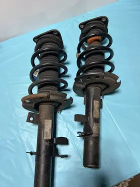 C346frt Ford 13-18 Focus St Front Strut Shock Assembly