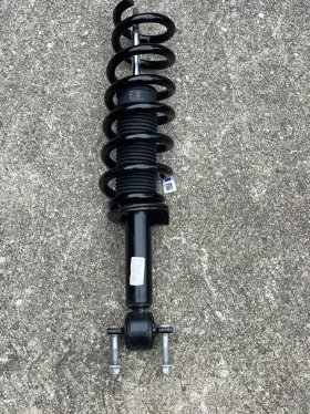 Mb3c18045 Ford Trucks Kb3asy 2021 -2023 Bronco Oem 2.3l 4x4 Front Right Suspension Shock Strut