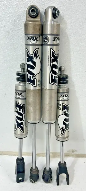 985-02-009 Fox Racing Shox 2.0 Performance Series Shocks Set Of 4 Shock Absorber 99-07 Silverado 1500 985-02-009 Fox Racing Shox 2.0 Performance Series Shocks Set Of 4 Shock Absorber 99-07 Silverado 1500
