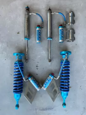 Cam-310142-k King Shocks #cam-310142-k 07-21 Tundra 2.5 Front/rear Coil-overs/strut With Compression Adjusters