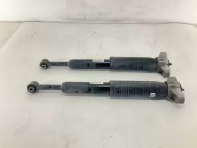 670102914 Maserati 14-20 Ghibli Rear Strut Shock Absorber Pair