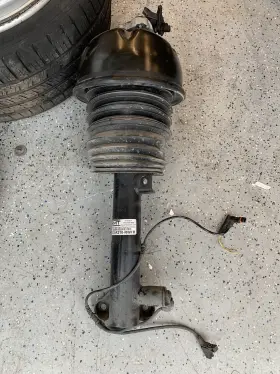 212-320-32-38 Mercedes-benz 10 W212 E550 Rwd With Ads Front Passenger Right Shock Absorber