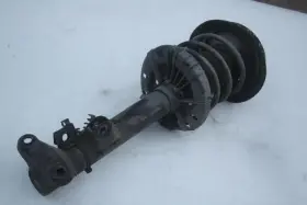 527-59851l Mercedes-benz 2005 C240 W203 Left Driver Side Front Strut Spring Rwd