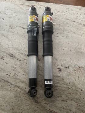 Monroe 40034 Rear Shock Absorber For Cadillac Escalade Chevrolet Tahoe Gmc Yukon