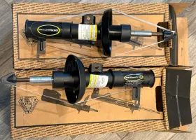 72528-72529 Monroe Front L-r Suspension Strut-oespectrum Fits 10-16 Buick Lacrosse Chevrolet