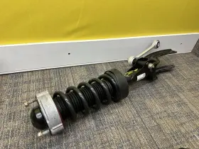 95834304420 Porsche 2011-2014 Cayenne Front Right Suspension Coil Spring Shock Strut
