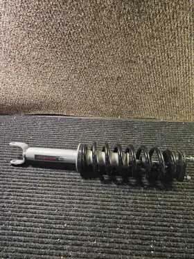 649027 Rough Country Front N3 Strut And Spring Assembly For 12-18 Ram 1500 4wd