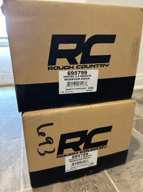 695799 Rough Country Vertex 3.5 Inch Rear Shocks