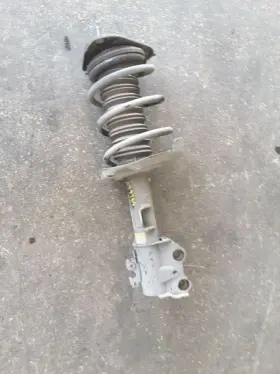 527-10223l Toyota Driver Left Strut Front Fits 18-20 C-hr 298751