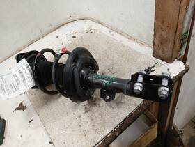 Toyota 527-12638r Passenger Right Strut Front Le Fits 25 Camry 4130078