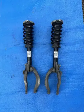 31658004 Volvo 2016-2022 Xc90 Awd Left Driver Front Shock Absorber Strut With Spring