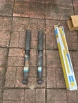 2003-2009 Toyota 4RUNNER Rear Shock Absorber Strut Left/right Set (2) 48540-3944 Used. Price: $70.00.