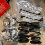 Left & Right Rear Coil Springs Bmw 330CI Manual E46 M-sport 01-06 W/ Extras Sale Used. Price: $119.99.