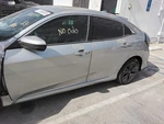 Passenger Front Knee Hatchback Turbo 17" Wheels Fits 17-21 Civic 129018 Used. Price: $450.00.