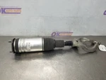 2019 Land Rover Discover 3.0L Gas Strut Front Right Passenger Used. Price: $350.00.