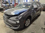 Passenger Strut Front Hybrid 17" Wheels Fits 17-25 Pacifica 1468017 Used. Price: $126.00.