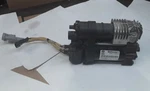 Used Oe Air Suspension Compressor Pump For Hyundai Genesis / Equus 55881-3M000. Price: $299.99.